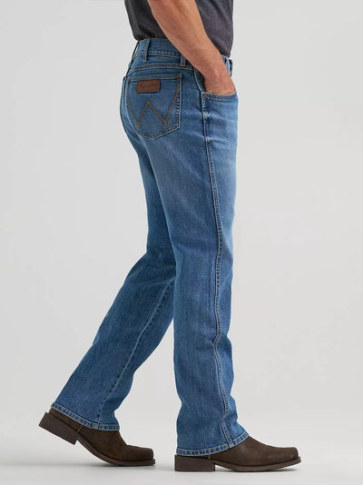 Wrangler Men's Retro Relaxed Fit Western Jean