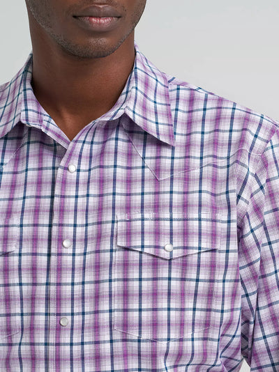 Wrangler Men's Wrinkle Resist Snap Shirt