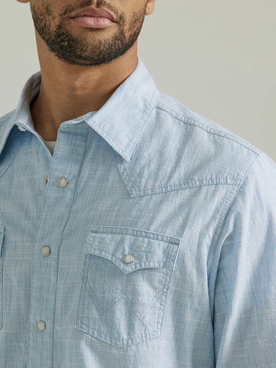 Wrangler Men's Retro Premium Solid Shirt