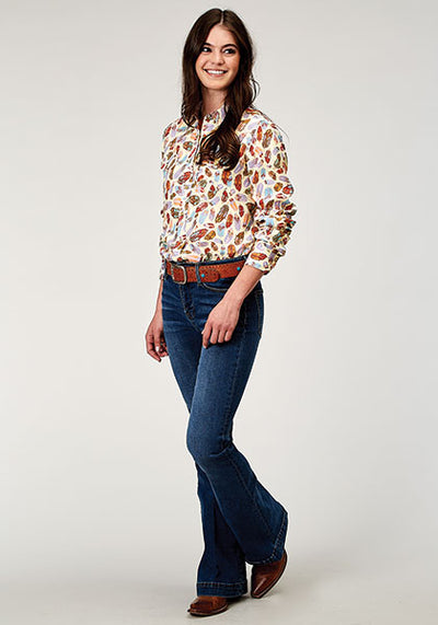 Roper Women's Feather Toss Printed Top