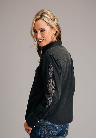 Stetson Women's Embroidered Denim Shirt