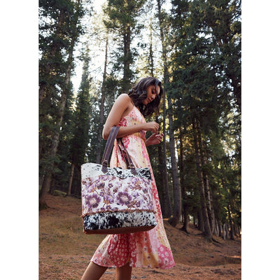 Myra Bag Hagrid Tote Bag