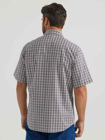 Wrangler Men's Wrinkle Resist Plum Plaid Shirt