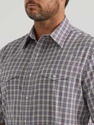 Wrangler Men's Wrinkle Resist Plum Plaid Shirt