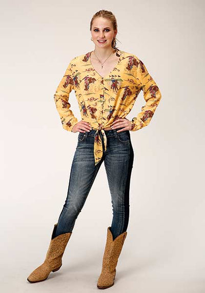 Roper Women's Retro Rodeo Rayon Blouse