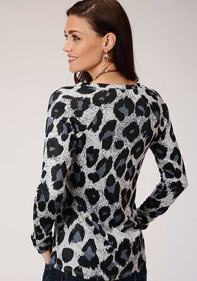 Roper Women's Long Sleeve Cheetah Print Top