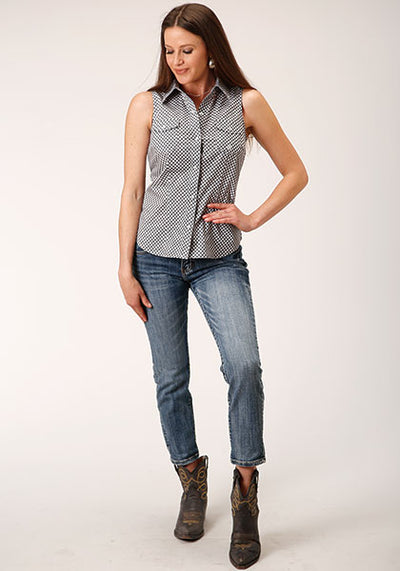 Roper Women's Diamond Star Geo Print Top