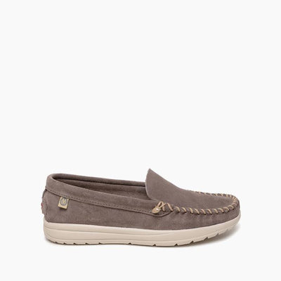 Minnetonka Moccasin Discover Classic - Grey
