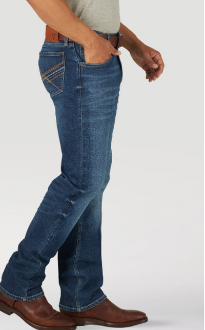 Wrangler Men's 20X No. 44 Slim Fit Straight Leg Jean