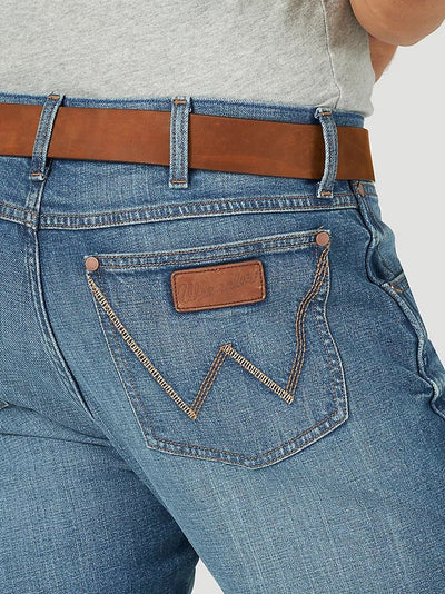 Wrangler Men's Retro Slim Fit Bootcut Jean