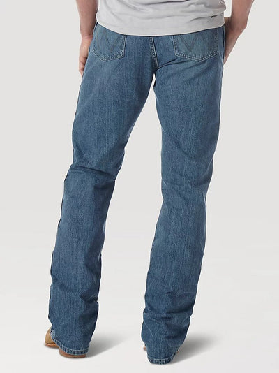Wrangler Men's Retro Slim Fit Bootcut Jean