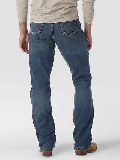 Wrangler Men's Retro Relaxed Fit Bootcut Jean