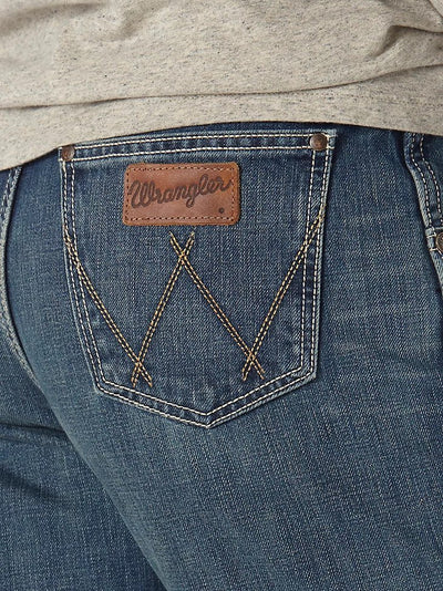 Wrangler Men's Retro Relaxed Fit Bootcut Jean