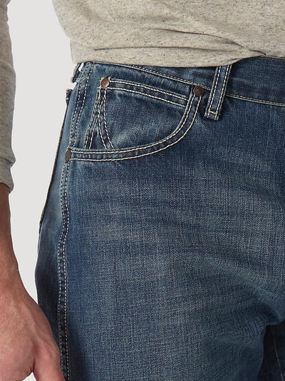 Wrangler Men's Retro Relaxed Fit Bootcut Jean
