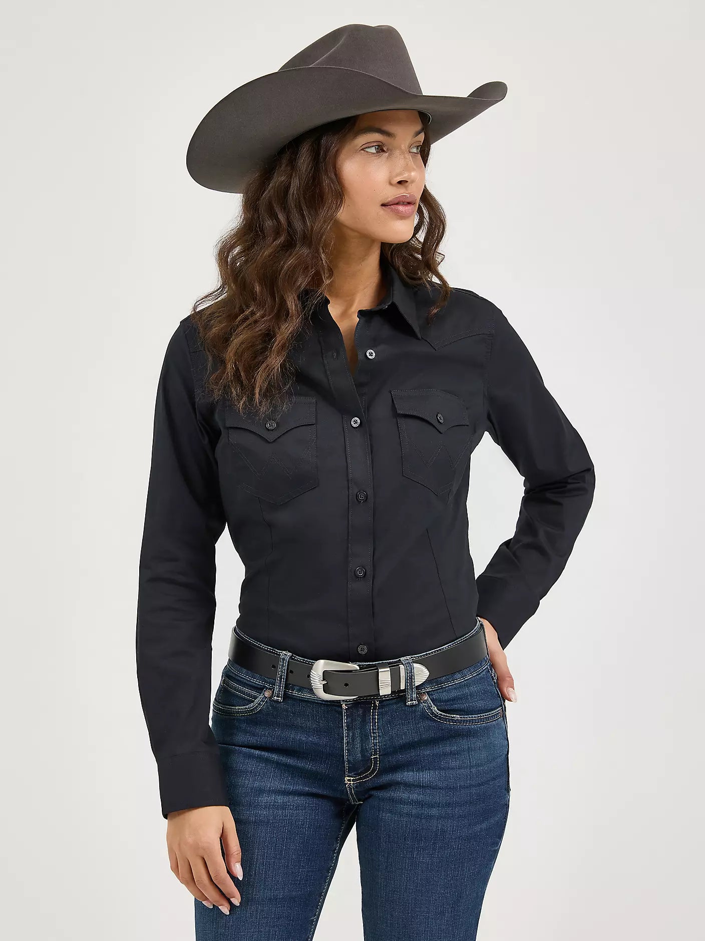 Wrangler Women's Sierra Slim Button Down Shirt - Black