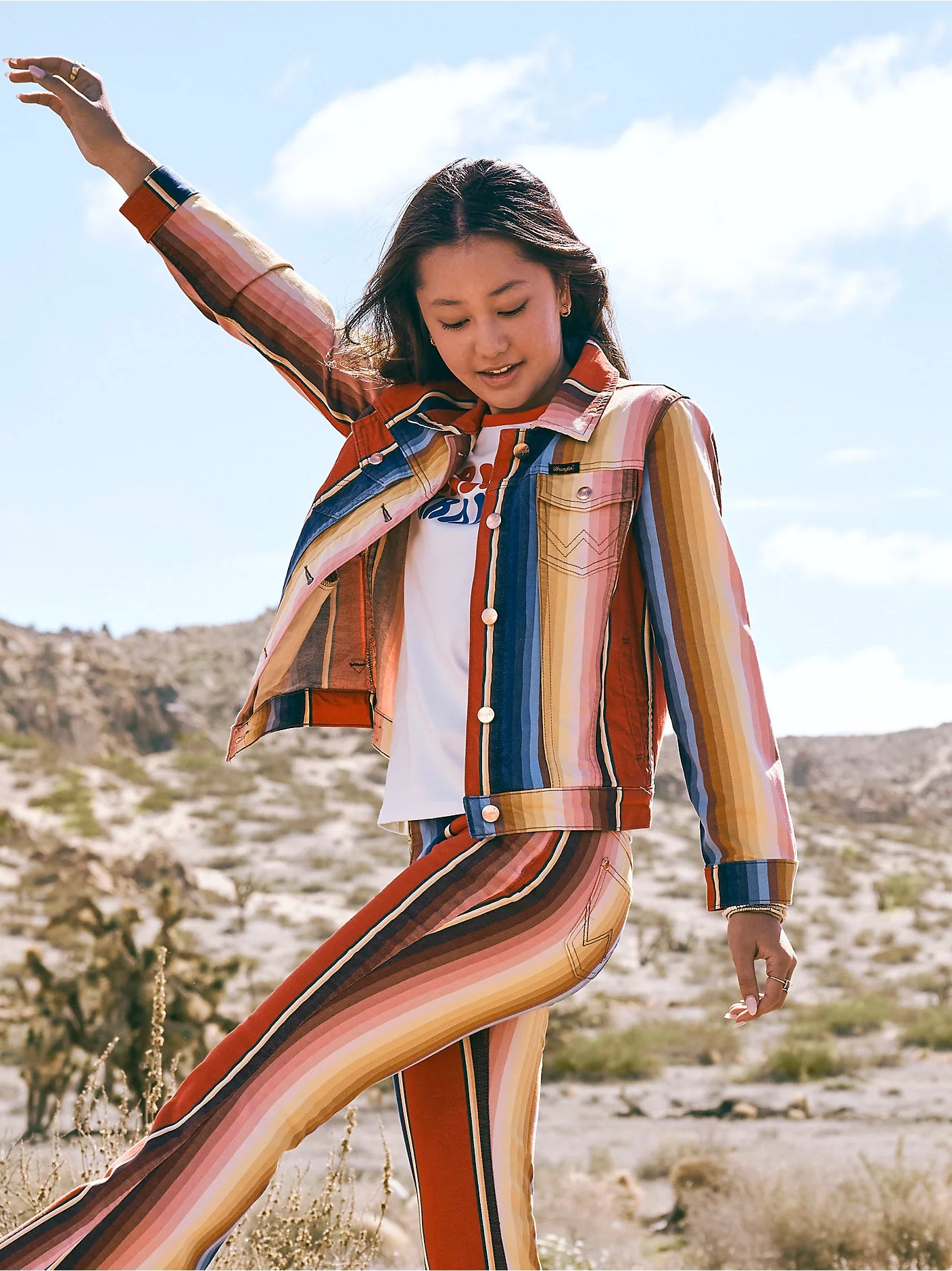 Wrangler X Girls Lainey Wilson Rodeo Ben Stripe Jacket Wrangler X Girls Lainey Wilson Rodeo Ben Stripe Jacket