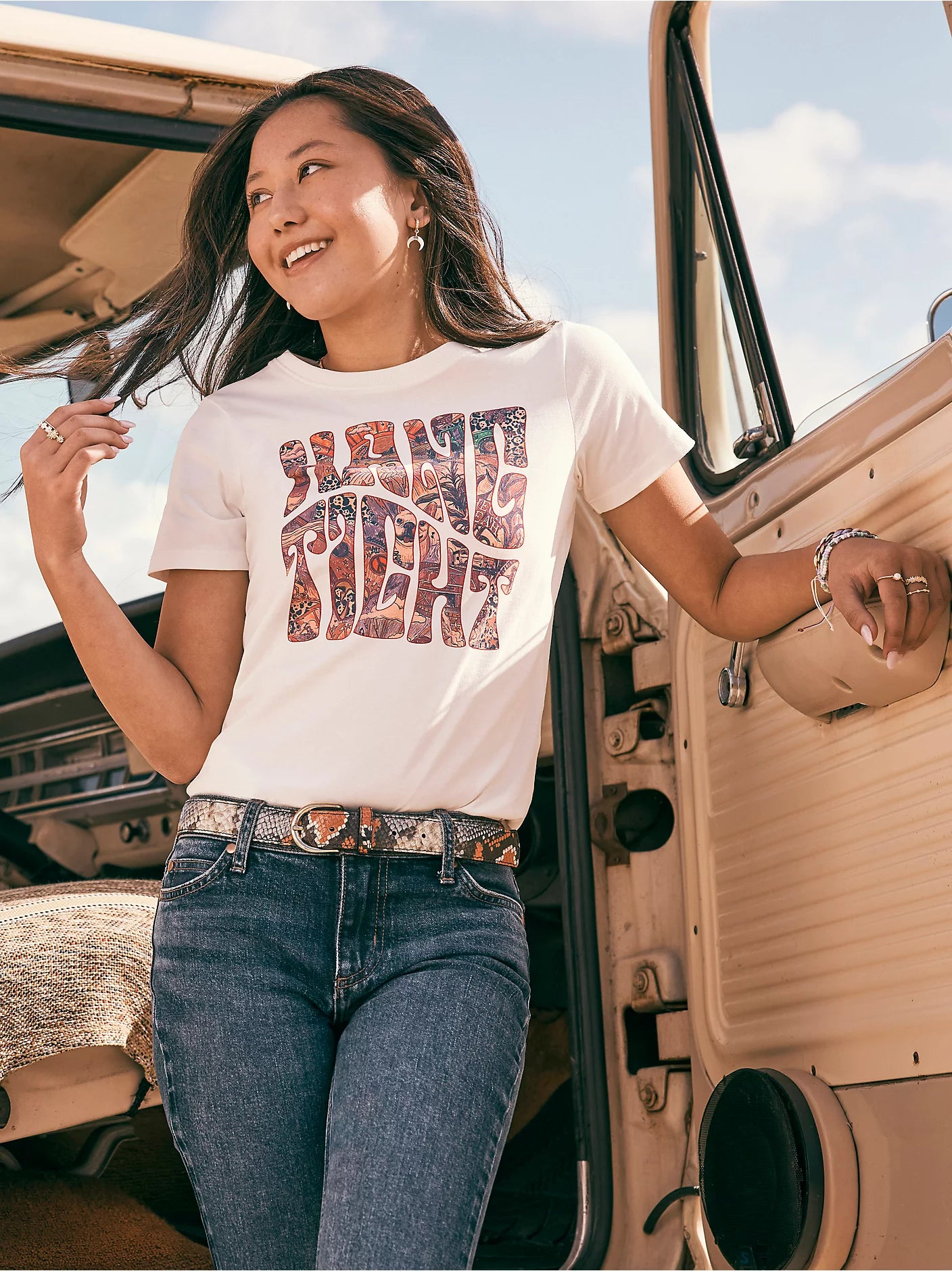 Wrangler X Girls Lainey Wilson Hang Tight Tee