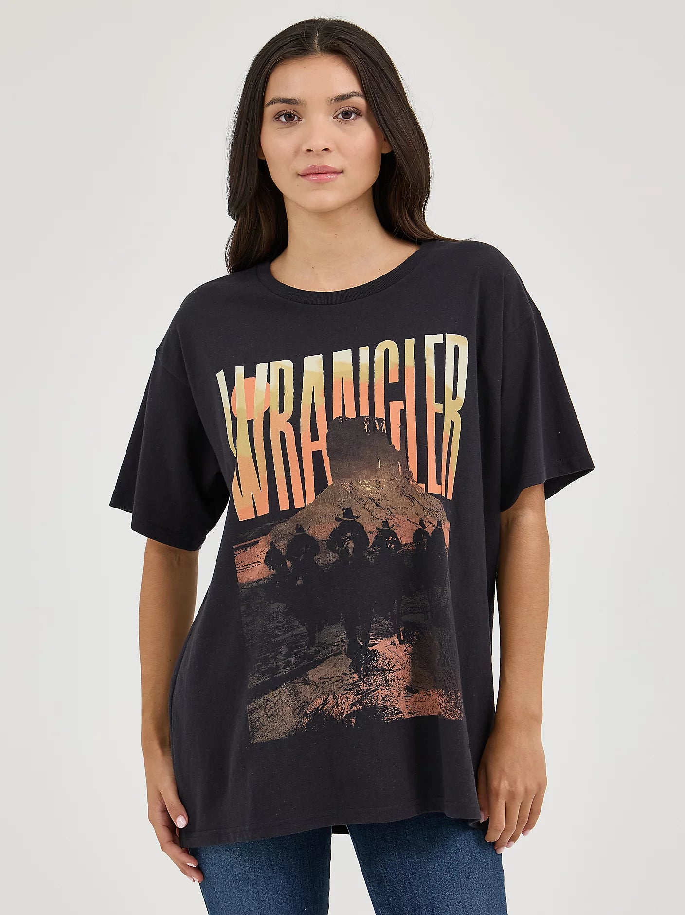 Wrangler Women's Western Graphic Oversized Tee