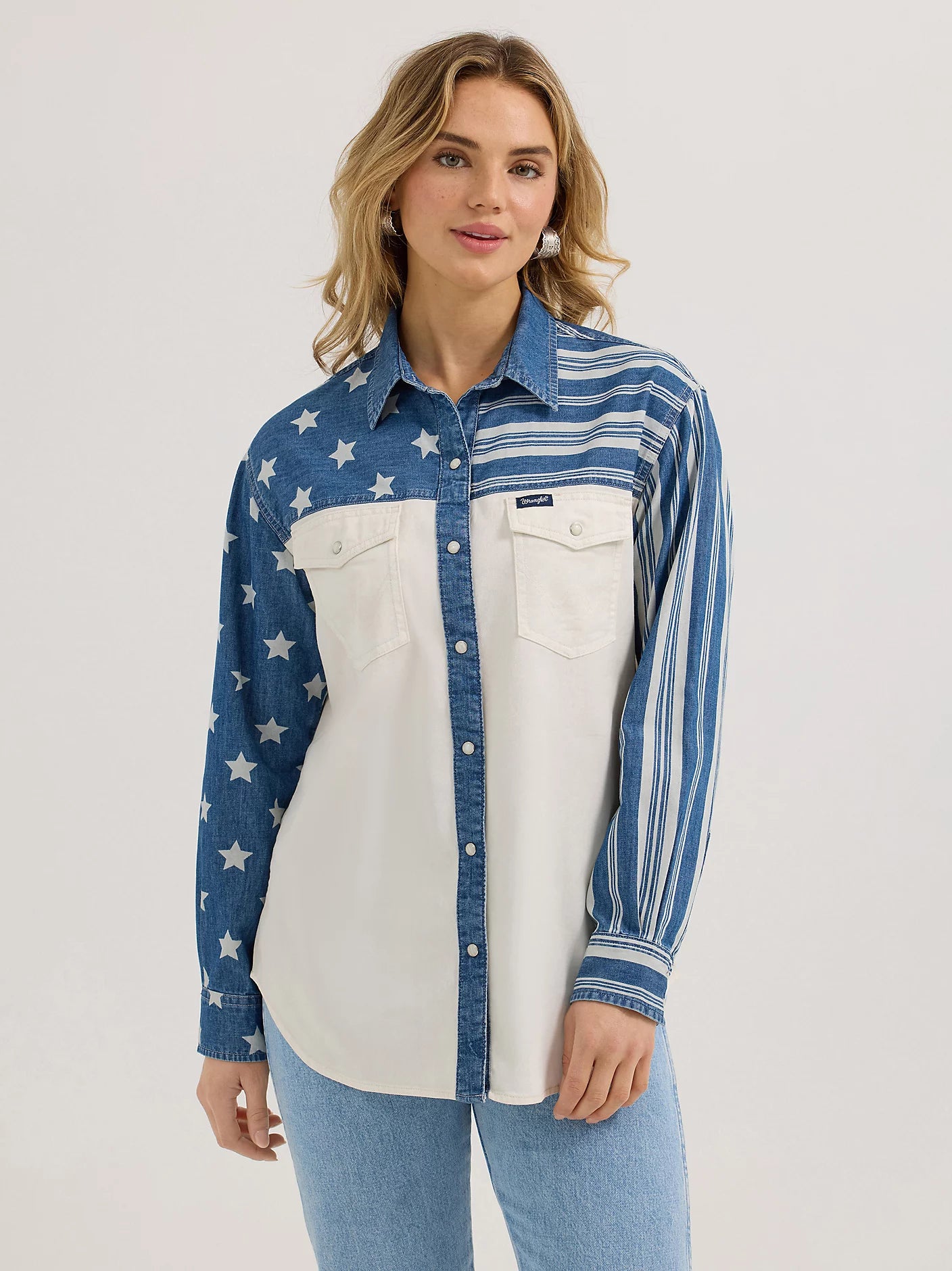 Wrangler Women's Pieced Boyfriend Denim Shirt