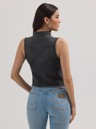 Wrangler Women's Frayed Denim Crop Western Snap Tank