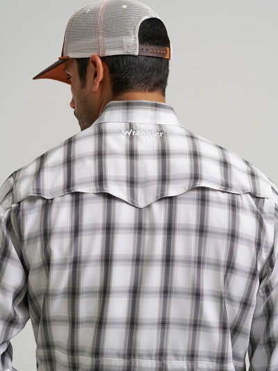 Wrangler Men's Performance Plaid Shirt - Grey