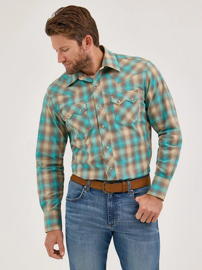 Wrangler Men's Plaid Sawtooth Pocket Western Shirt