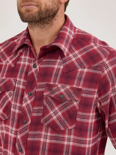 Wrangler Men's Retro Plaid Flannel Shirt