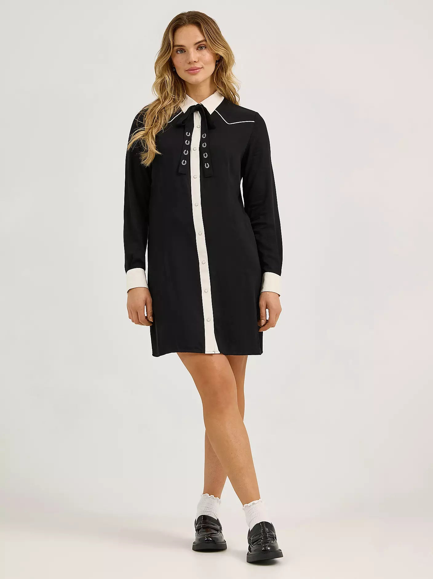 Wrangler Women's Contrast Cuff Western Mini Dress - Centerville Western Store Wrangler Women's Contrast Cuff Western Mini Dress - Centerville Western Store
