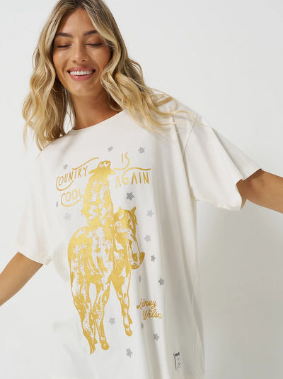 Wrangler X Women's Lainey Wilson Country Cool Oversized Tee