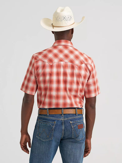 Wrangler Men's Plaid Retro Western Shirt
