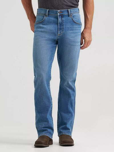 Wrangler Men's Retro Relaxed Fit Western Jean