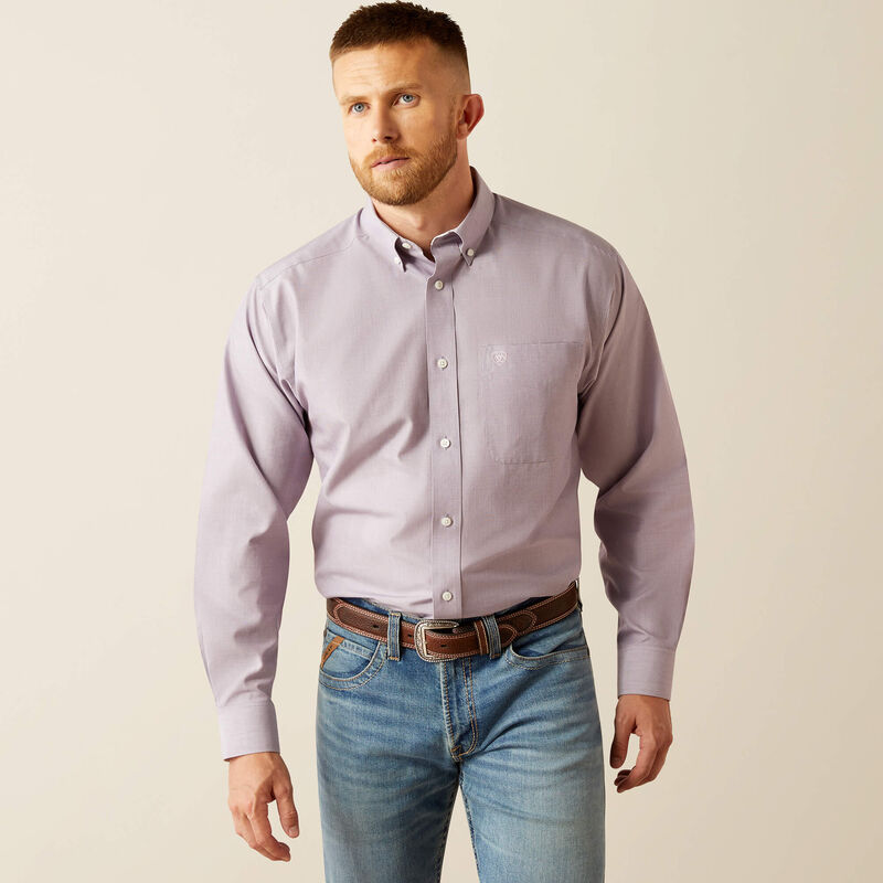 Ariat Men's Wrinkle Free Solid Classic Fit Shirt
