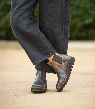 Bed Stu "Novel II" Black Lux Tan Rustic Boot