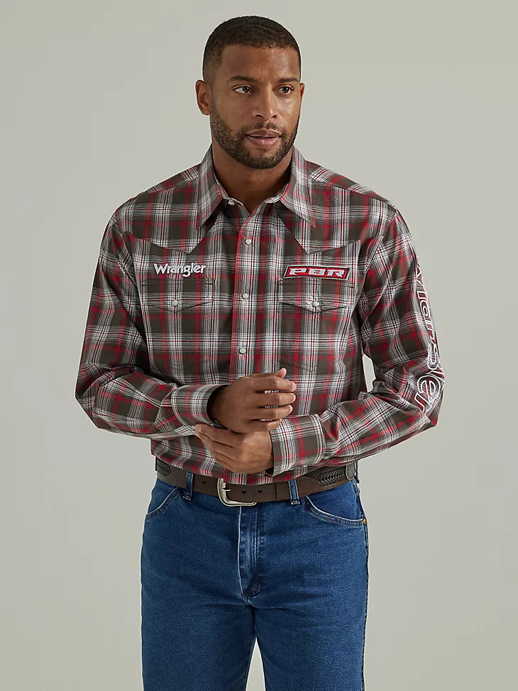 Wrangler Men's PBR Logo Plaid Western Shirt