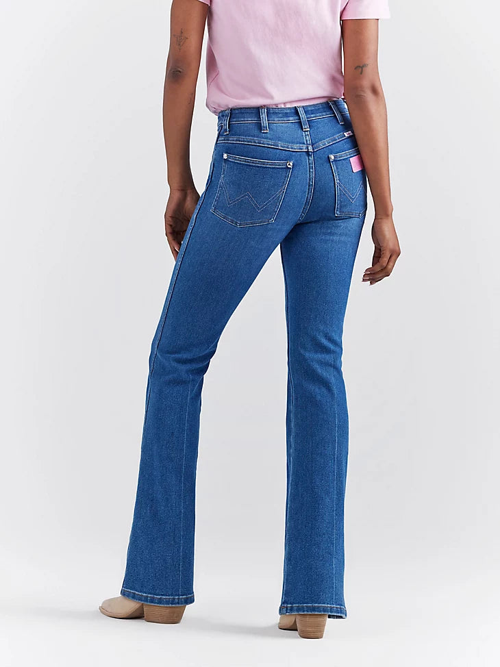 Wrangler Womens High Rise True Straight Fit Jean : : Clothing,  Shoes & Accessories
