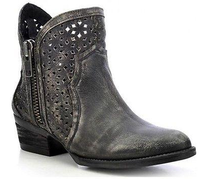 Circle G by Corral Women's Shortie Cutout Bootie