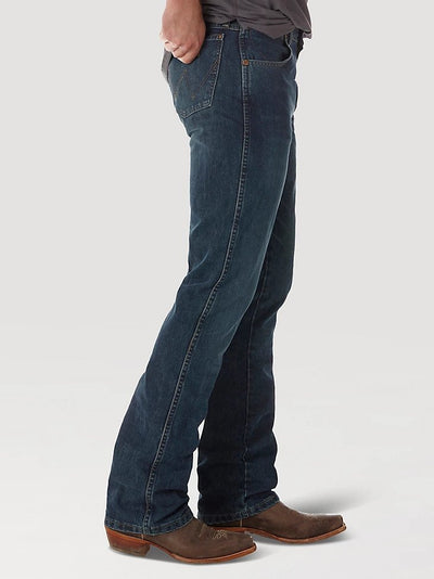 Wrangler Men's Retro Slim Fit Bootcut Jean
