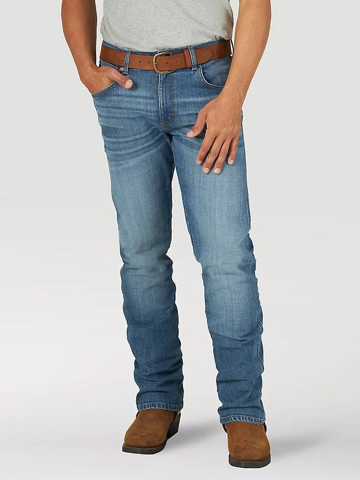 Wrangler Men's Retro Slim Fit Bootcut Jean