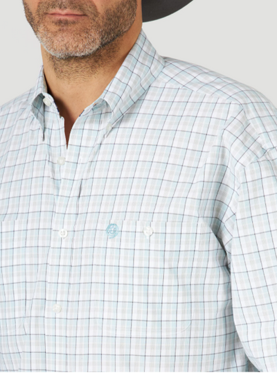 Wrangler Men's George Strait Plaid Shirt